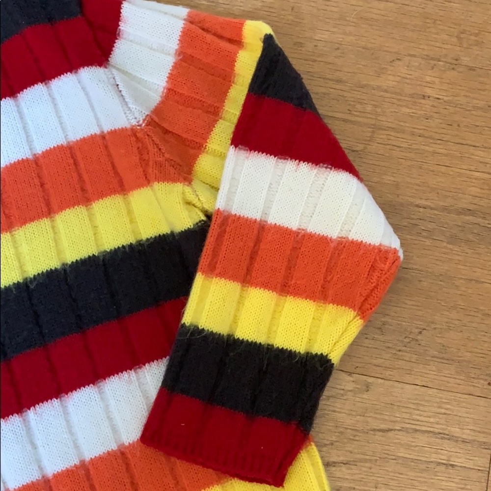 Sweater - Picture 3 of 6